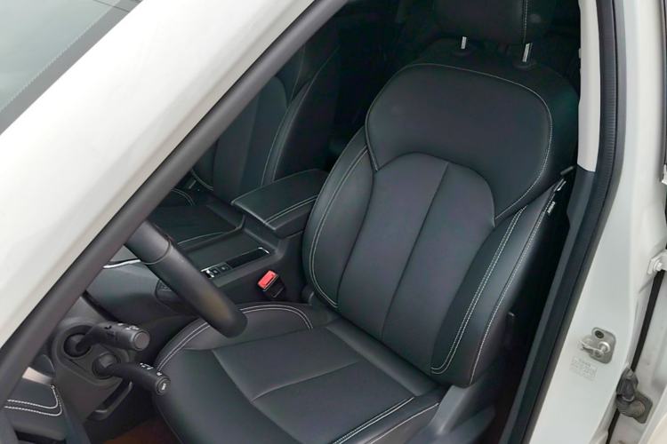 Used Roewe RX5 2020 20T Automatic 4G Connect Superior Flagship Edition Left Front Seat