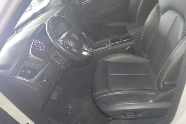 Used Roewe RX5 2020 20T Automatic 4G Connect Superior Flagship Edition Left Front Seat