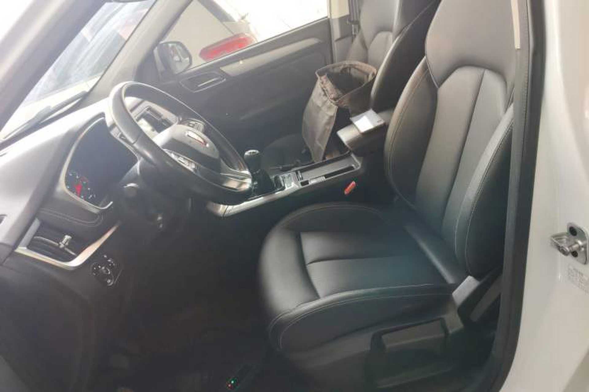 Used Roewe RX5 2020 20T Manual 4G Connect Super-Luxury Flagship Edition Left Front Seat
