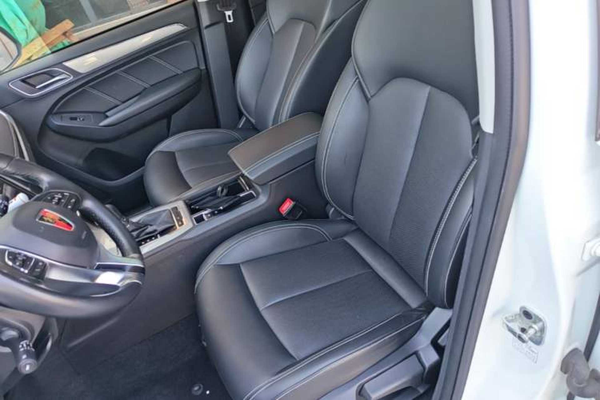 Used Roewe RX5 2020 20T Automatic 4G Connected Million Edition Left Front Seat