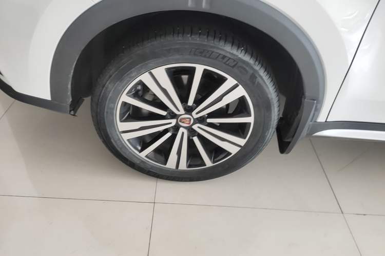 Used Roewe RX5 2020 20T Automatic 4G Connected Million Edition Left Front Wheel Hub