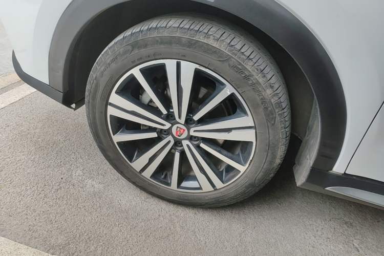 Used Roewe RX5 2020 20T Automatic 4G Connect Superior Flagship Edition Left Front Wheel Hub
