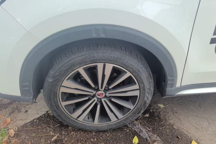 Used Roewe RX5 2020 20T Automatic 4G Connected Million Edition Left Front Wheel Hub