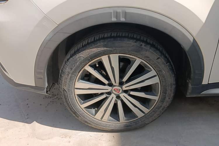 Used Roewe RX5 2020 20T Automatic 4G Connected Million Edition Left Front Wheel Hub