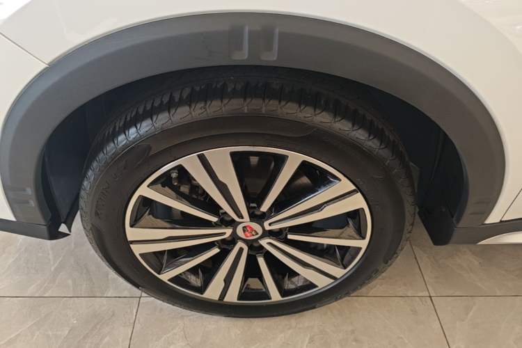 Used Roewe RX5 2020 20T Automatic 4G Connected Million Edition Left Front Wheel Hub