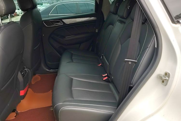 Used Roewe RX5 2020 20T Automatic 4G Connect Superior Flagship Edition Left Rear Seat