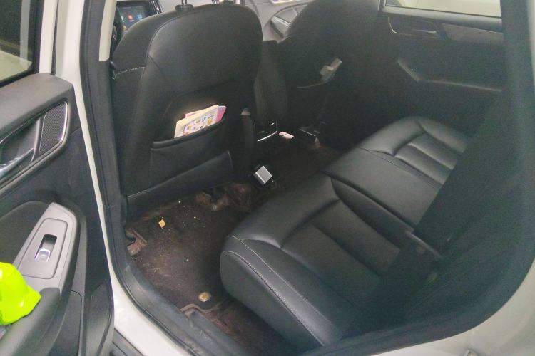 Used Roewe RX5 2020 20T Automatic 4G Connect Superior Flagship Edition Left Rear Seat