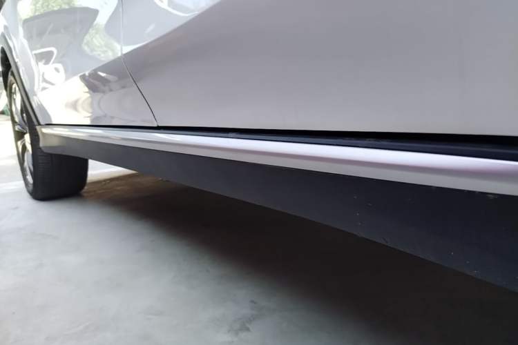 Used Roewe RX5 2020 PLUS 300TGI Automatic Ali New Year Special Edition Left Side Sill