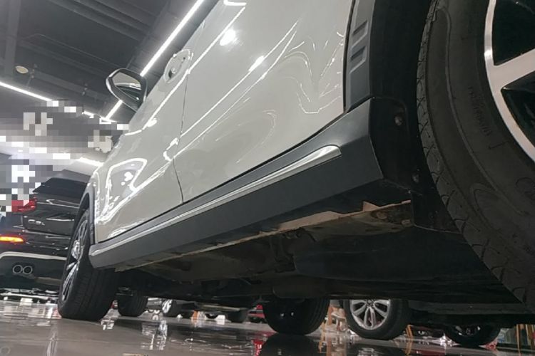 Used Roewe RX5 2020 20T Automatic 4G Connect Excellence Edition Left Side Sill