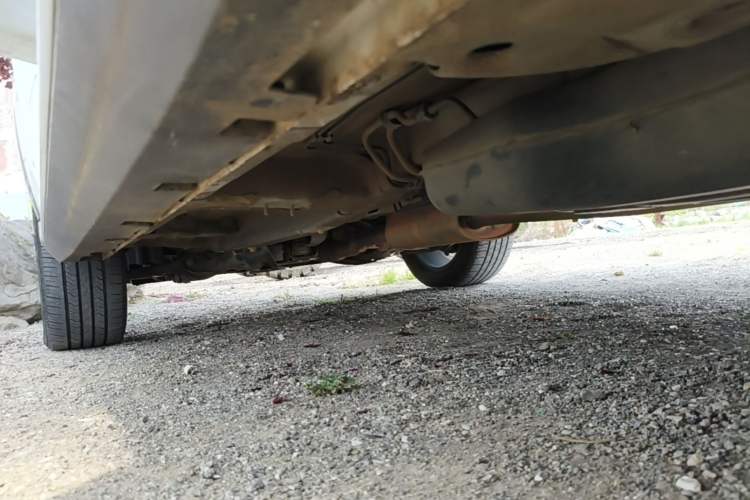 Used Roewe RX5 2020 20T Automatic 4G Connected Million Edition Left Side Sill