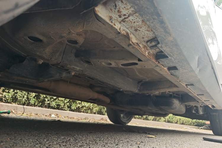 Used Roewe RX5 2020 20T Automatic 4G Connect Superior Flagship Edition Left Side Sill