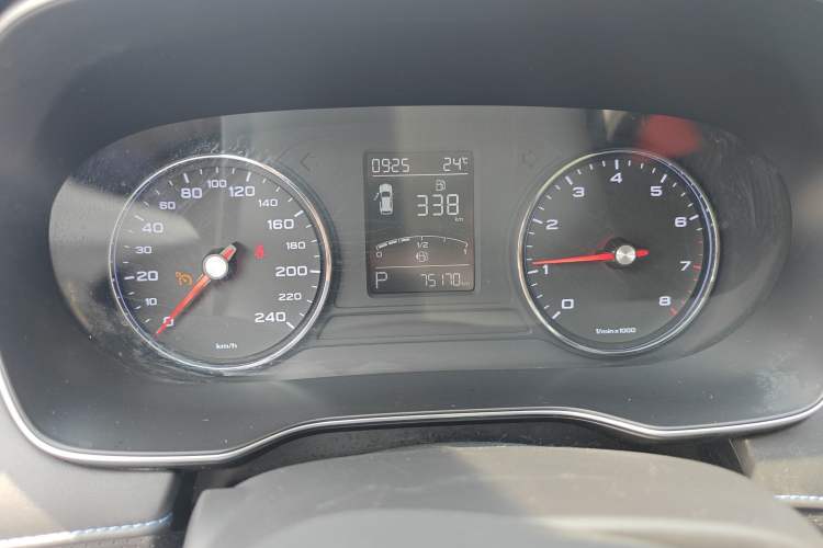 Used Roewe RX5 2020 PLUS 300TGI Automatic Ali National Style Luxury Edition Odometer Close Up