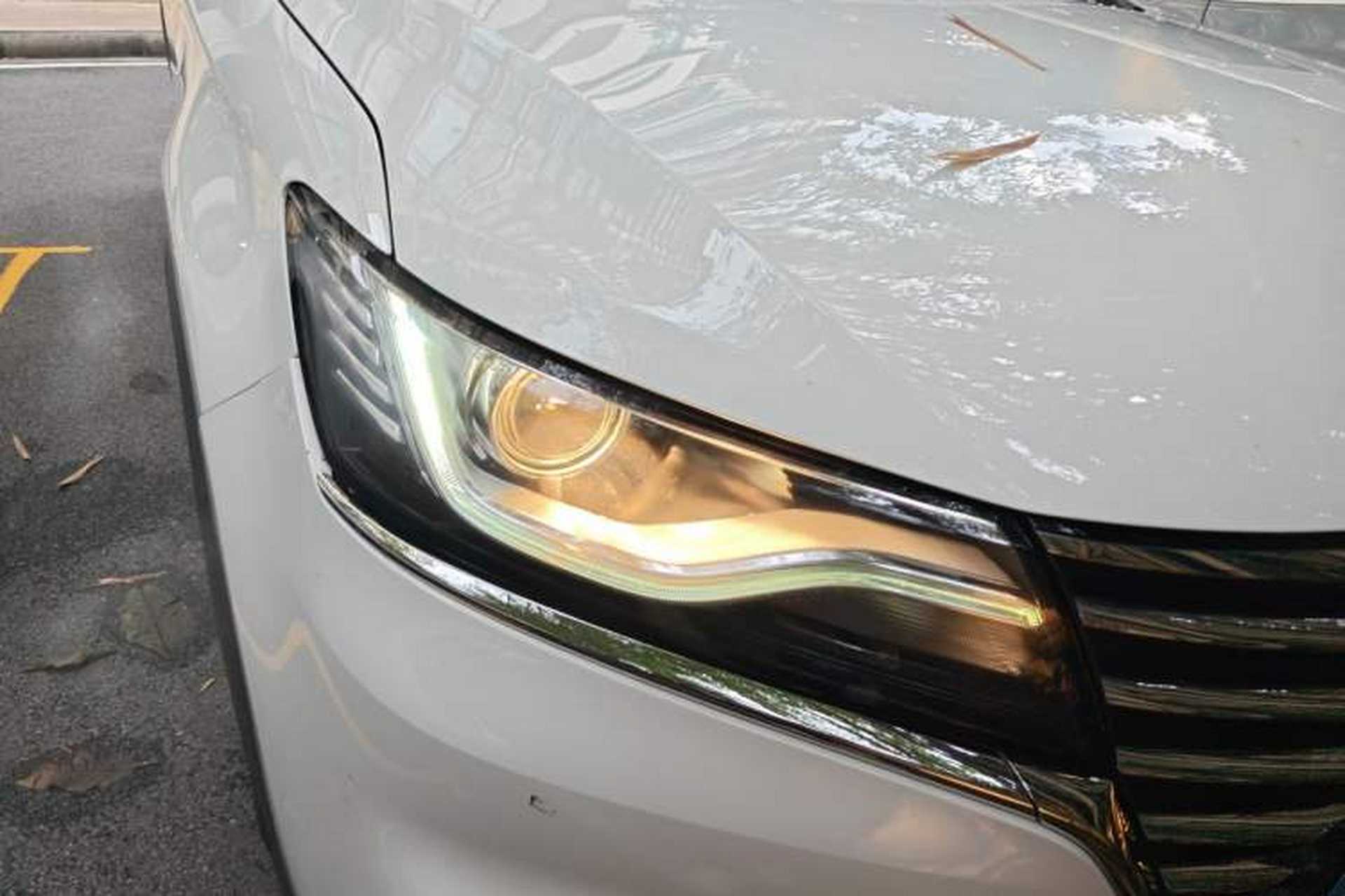 Used Roewe RX5 2020 20T Automatic 4G Connected Million Edition Right Front Headlight