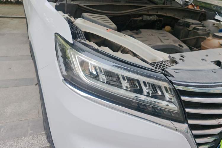 Used Roewe RX5 2020 20T Automatic Ali Smart Connectivity Beyond Intelligent Edition Right Front Headlight