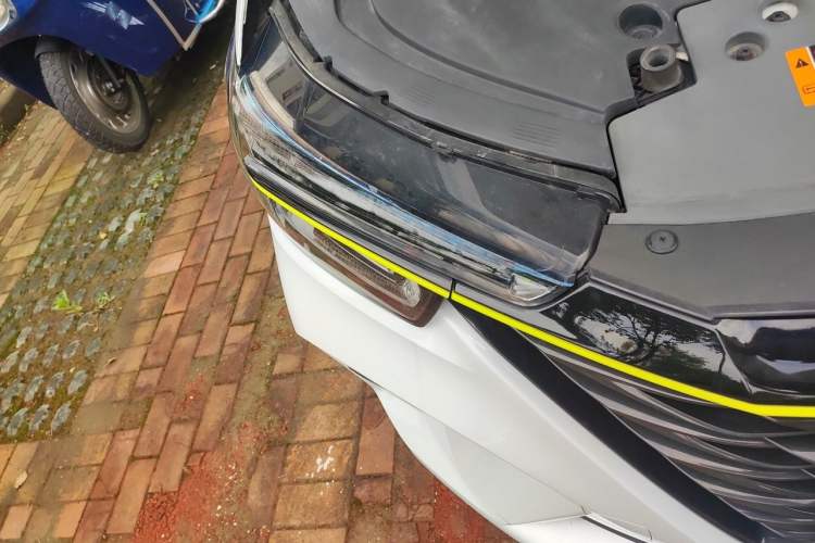 Used Roewe RX5 2020 PLUS 300TGI Automatic Ali National Style Ronglin Edition Right Front Headlight
