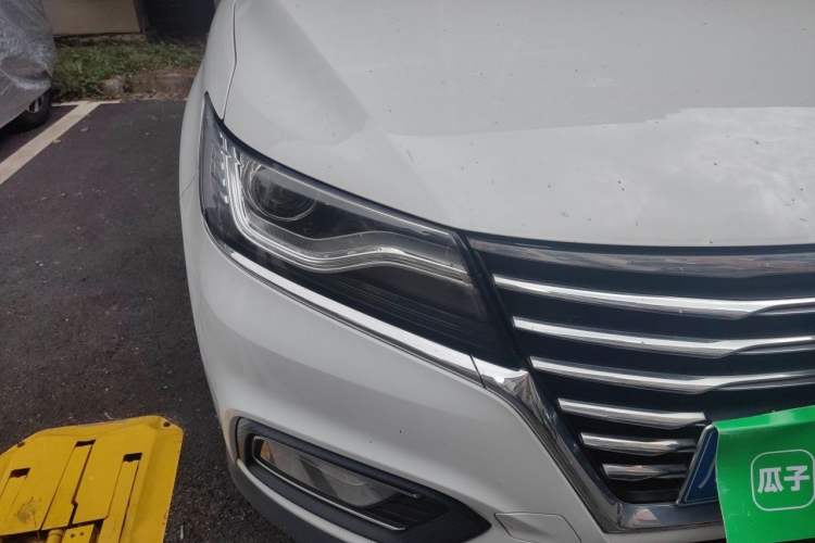 Used Roewe RX5 2020 20T Manual 4G Connect Super-Luxury Flagship Edition Right Front Headlight