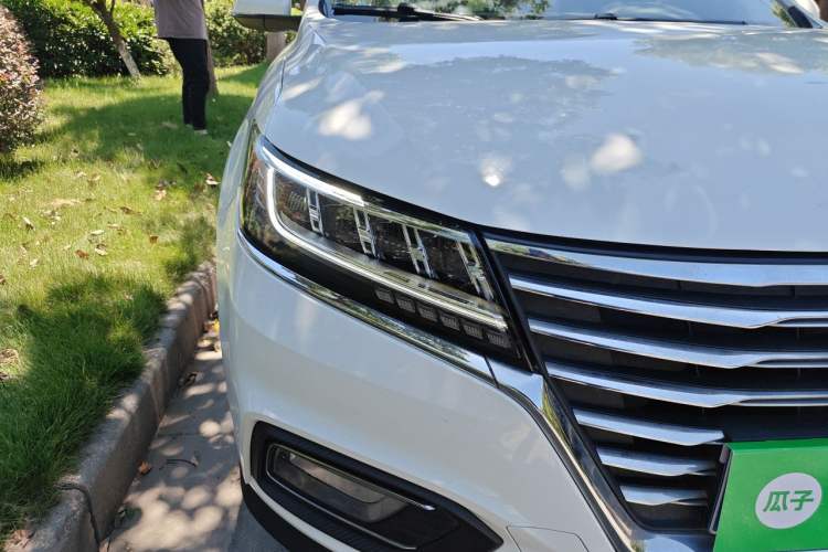 Used Roewe RX5 2020 20T Automatic 4G Connect Superior Flagship Edition Right Front Headlight