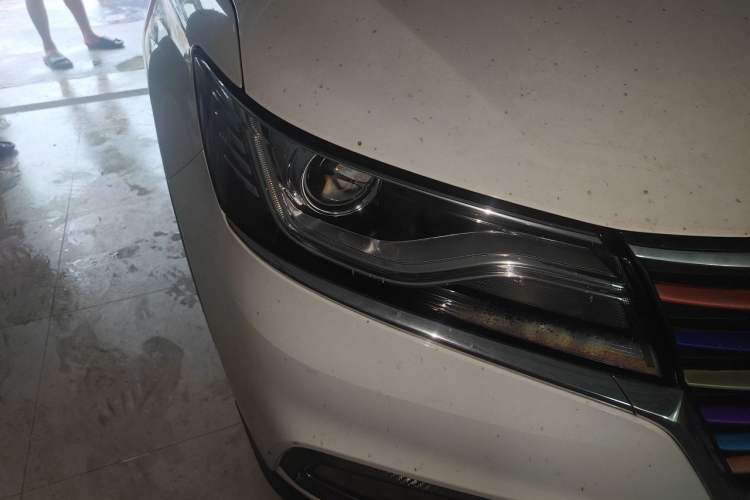 Used Roewe RX5 2020 20T Automatic 4G Connected Million Edition Right Front Headlight