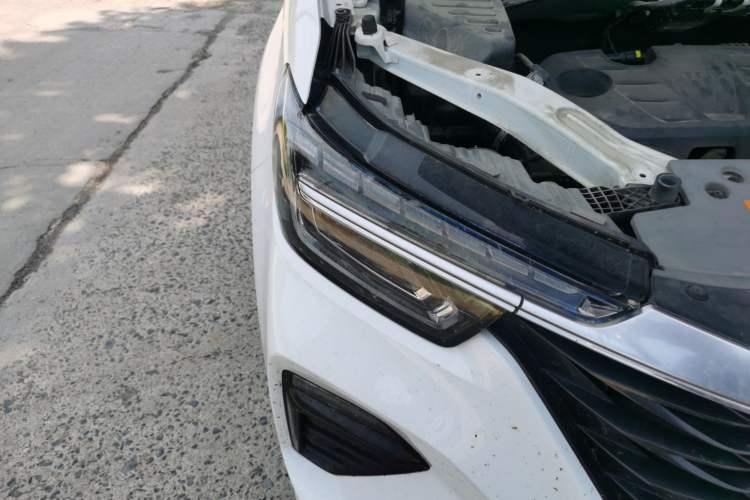 Used Roewe RX5 2020 PLUS 300TGI Automatic Ali National Style Luxury Edition Right Front Headlight