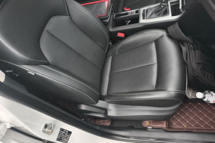 Used Roewe RX5 2020 20T Automatic 4G Connect Superior Flagship Edition Right Front Seat