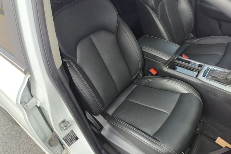 Used Roewe RX5 2020 20T Automatic 4G Connect Superior Flagship Edition Right Front Seat