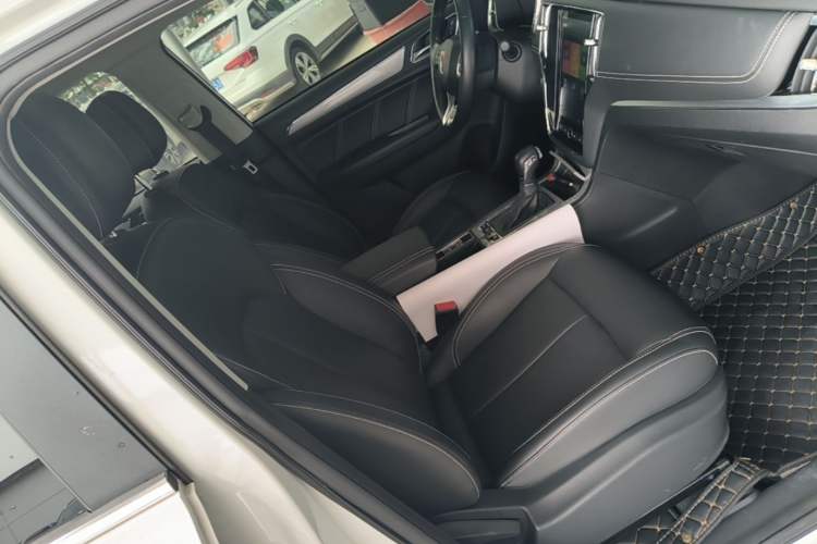 Used Roewe RX5 2020 20T Automatic 4G Connect Superior Flagship Edition Right Front Seat