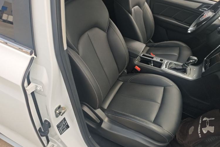 Used Roewe RX5 2020 20T Automatic 4G Connected Million Edition Right Front Seat