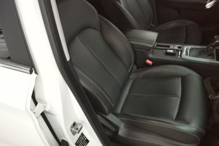 Used Roewe RX5 2020 20T Automatic 4G Connect Superior Flagship Edition Right Front Seat