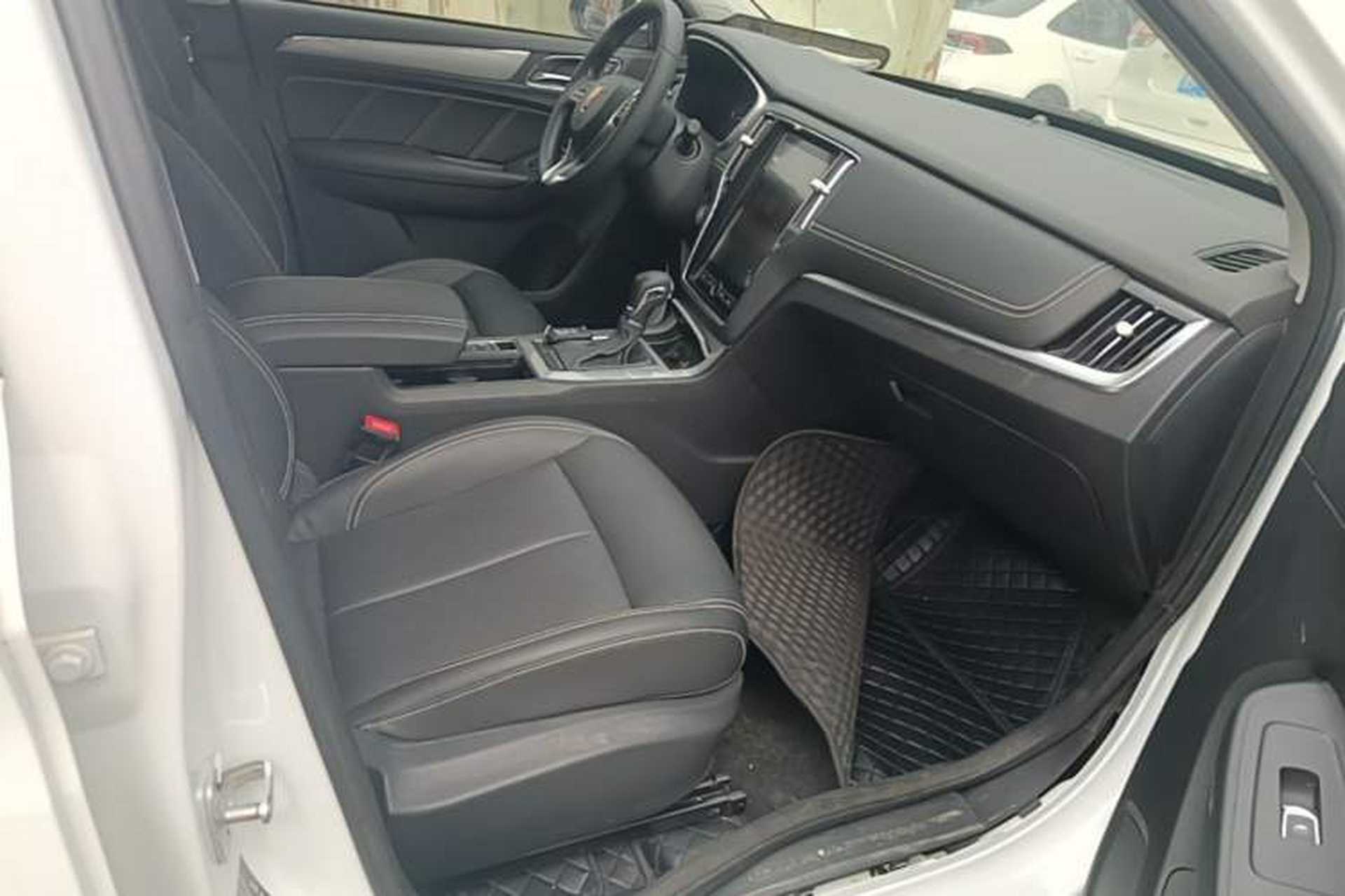 Used Roewe RX5 2020 20T Automatic 4G Connect Superior Flagship Edition Right Front Seat