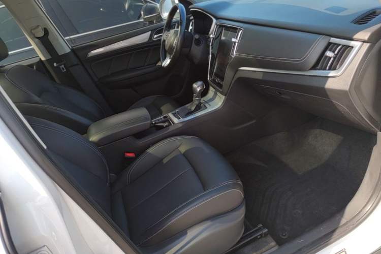 Used Roewe RX5 2020 20T Automatic 4G Connect Superior Flagship Edition Right Front Seat