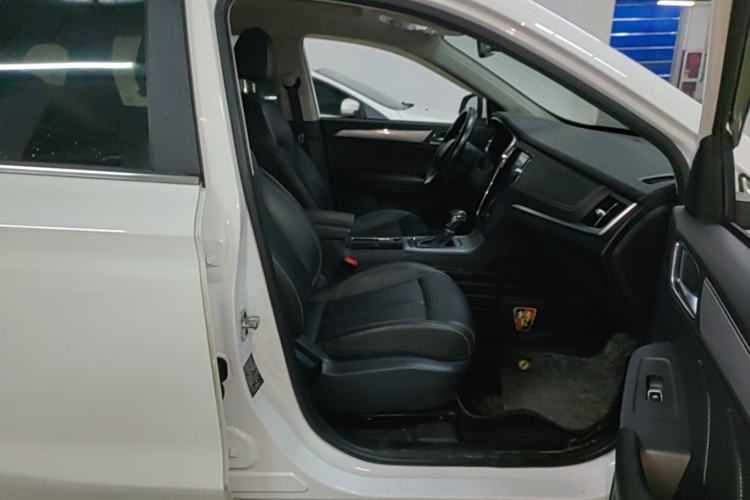 Used Roewe RX5 2020 20T Automatic 4G Connect Superior Flagship Edition Right Front Seat