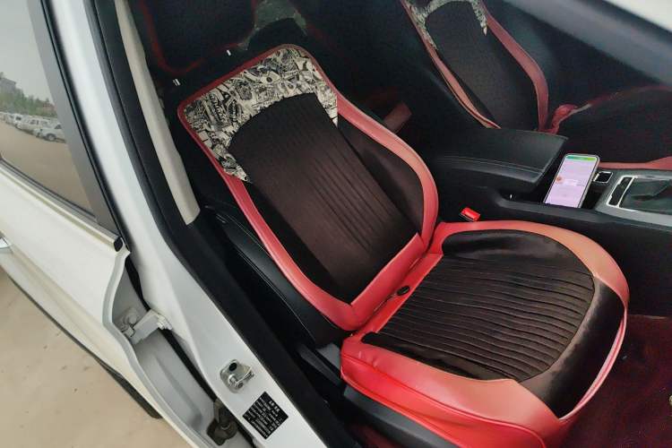 Used Roewe RX5 2020 20T Automatic 4G Connect Superior Flagship Edition Right Front Seat