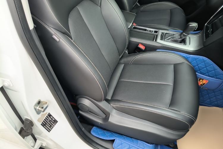 Used Roewe RX5 2020 20T Automatic 4G Connect Superior Flagship Edition Right Front Seat