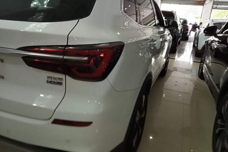 Used Roewe RX5 2020 PLUS 300TGI Automatic Ali New Year Special Edition Right Rear Taillight