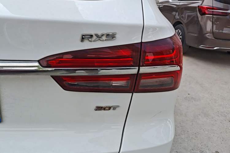 Used Roewe RX5 2020 20T Automatic Ali Smart Connectivity Beyond Intelligent Edition Right Rear Taillight