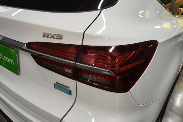 Used Roewe RX5 2020 20T Automatic 4G Connected Million Edition Right Rear Taillight