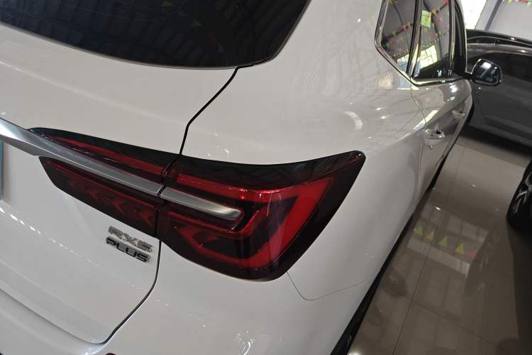 Used Roewe RX5 2020 PLUS 300TGI Automatic Ali National Style Luxury Edition Right Rear Taillight