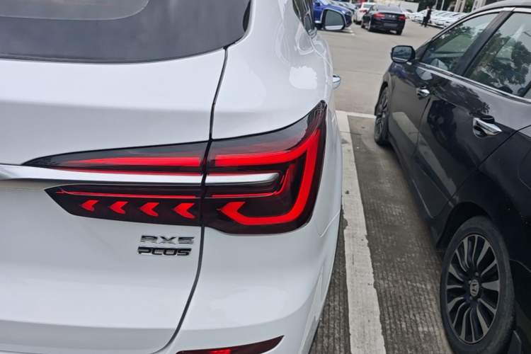 Used Roewe RX5 2020 PLUS 300TGI Automatic Ali New Year Special Edition Right Rear Taillight