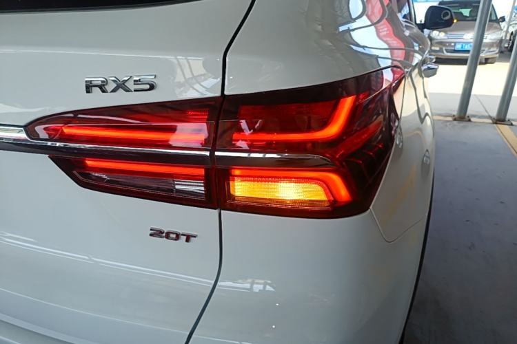 Used Roewe RX5 2020 20T Automatic 4G Connected Million Edition Right Rear Taillight