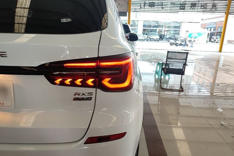 Used Roewe RX5 2020 PLUS 300TGI Automatic Ali National Trend Flagship Edition Right Rear Taillight