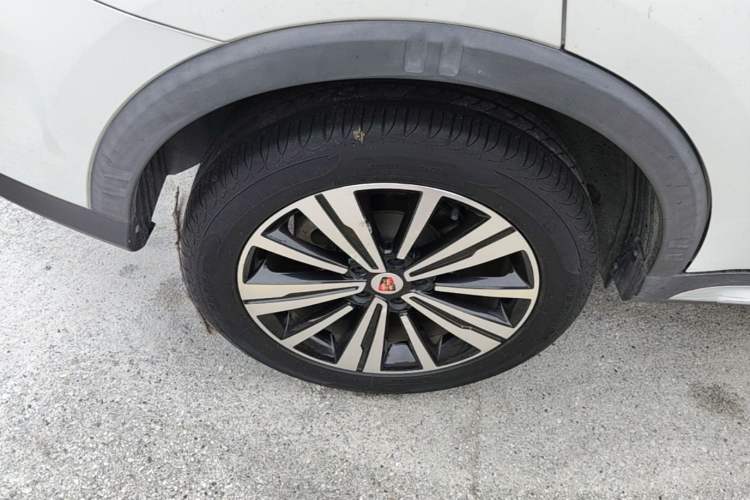 Used Roewe RX5 2020 20T Automatic 4G Connect Superior Flagship Edition Right Rear Wheel Hub