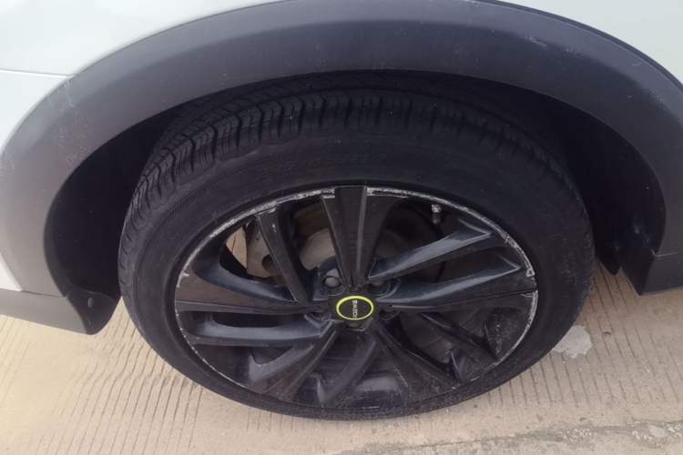 Used Roewe RX5 2020 PLUS 300TGI Automatic Ali National Style Luxury Edition Right Rear Wheel Hub