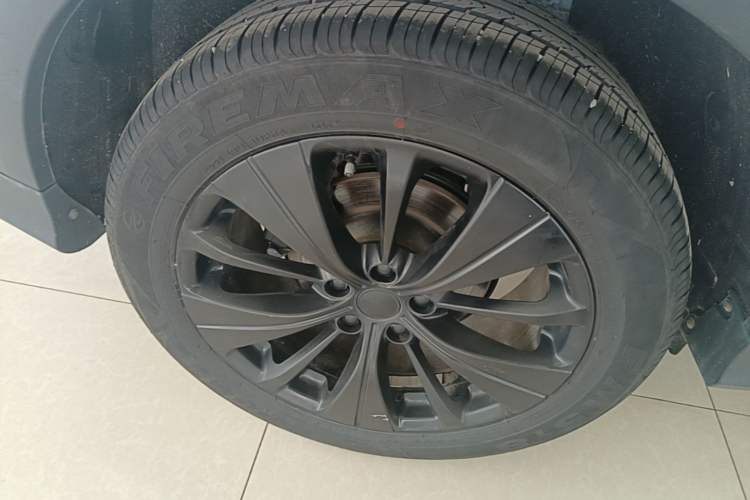 Used Roewe RX5 2020 PLUS 300TGI Automatic Ali National Style Luxury Edition Right Rear Wheel Hub