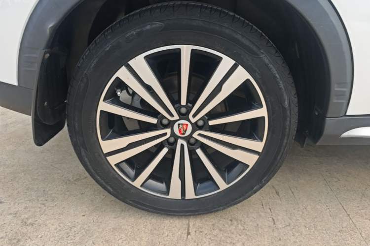 Used Roewe RX5 2020 20T Automatic 4G Connected Million Edition Right Rear Wheel Hub