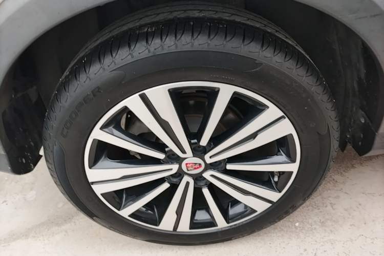 Used Roewe RX5 2020 20T Automatic 4G Connected Million Edition Right Rear Wheel Hub
