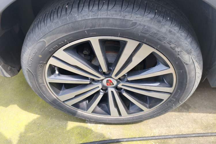 Used Roewe RX5 2020 20T Automatic 4G Connected Million Edition Right Rear Wheel Hub