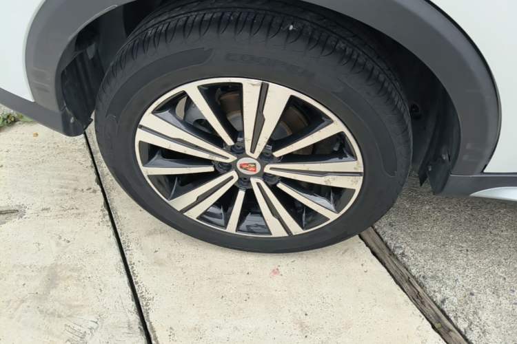 Used Roewe RX5 2020 20T Automatic 4G Connect Superior Flagship Edition Right Rear Wheel Hub