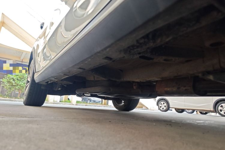 Used Roewe RX5 2020 20T Manual 4G Connect Million Edition Right Side Sill