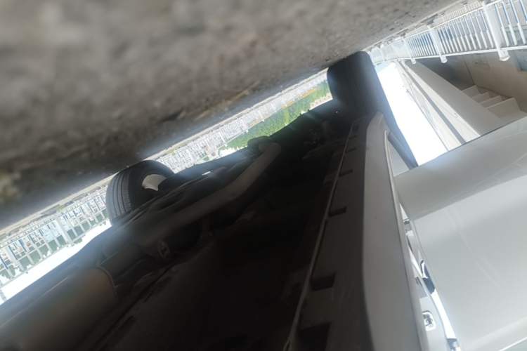 Used Roewe RX5 2020 PLUS 300TGI Automatic Ali National Trend Flagship Edition Right Side Sill