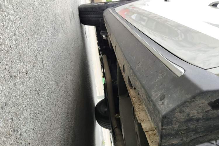 Used Roewe RX5 2020 20T Automatic 4G Connect Superior Flagship Edition Right Side Sill